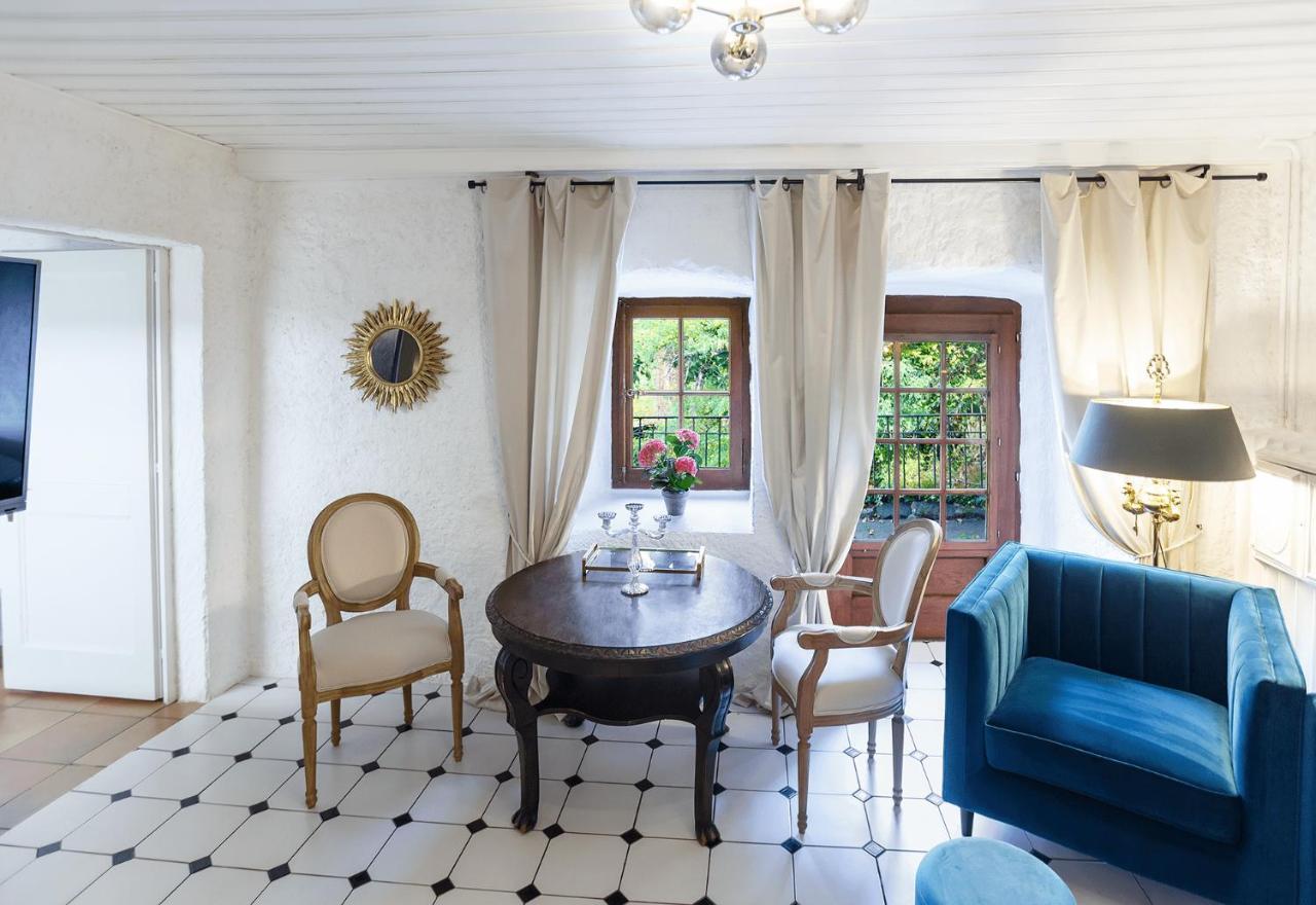 Chateau Du Chatelard | 2 Persons Montreux Exterior photo