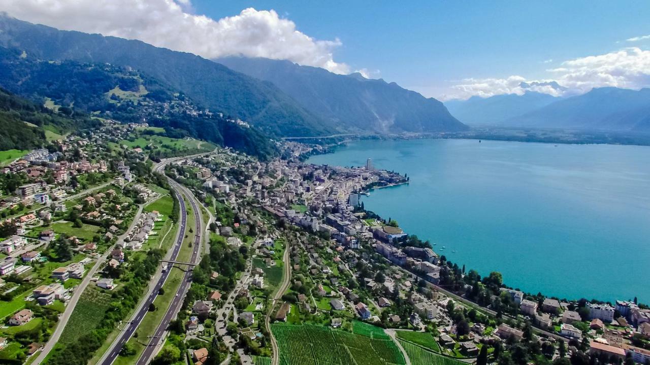 Chateau Du Chatelard | 2 Persons Montreux Exterior photo